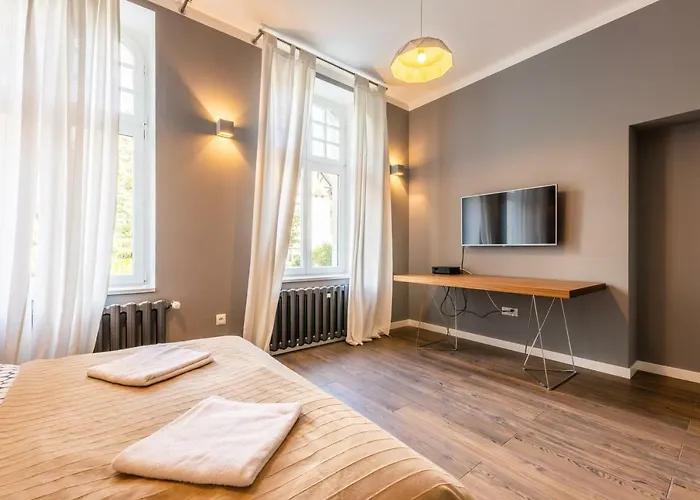Komfortowy Apartament Victus Z 2 Sypialniami By Noclegi Renters 아파트 소포트